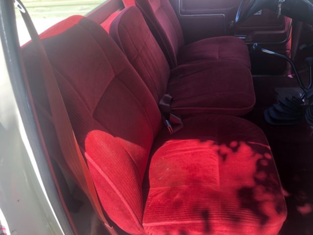 1985 Ford F-250 1985 Ford F-250 4x4 Low miles 103.k - photo 6