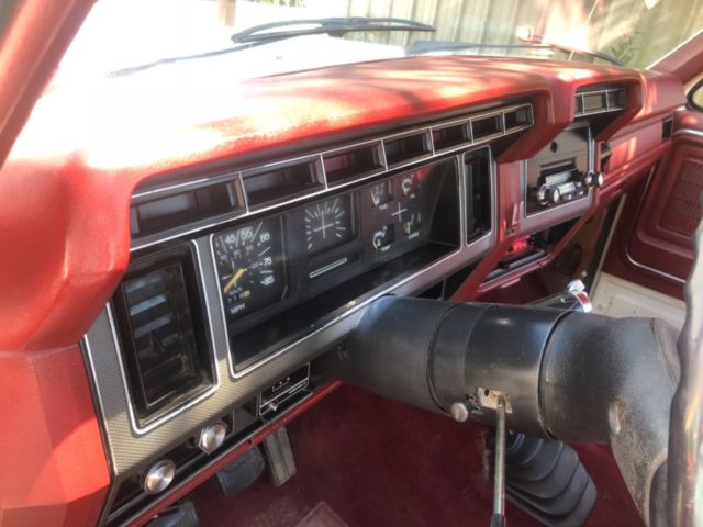1985 Ford F-250 1985 Ford F-250 4x4 Low miles 103.k - photo 8