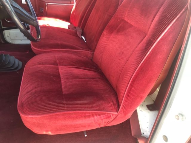 1985 Ford F-250 1985 Ford F-250 4x4 Low miles 103.k - photo 9