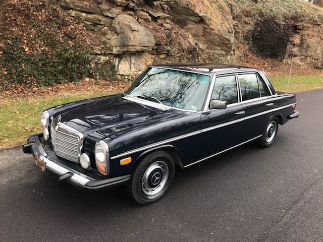 1976 Mercedes-Benz 300-Series