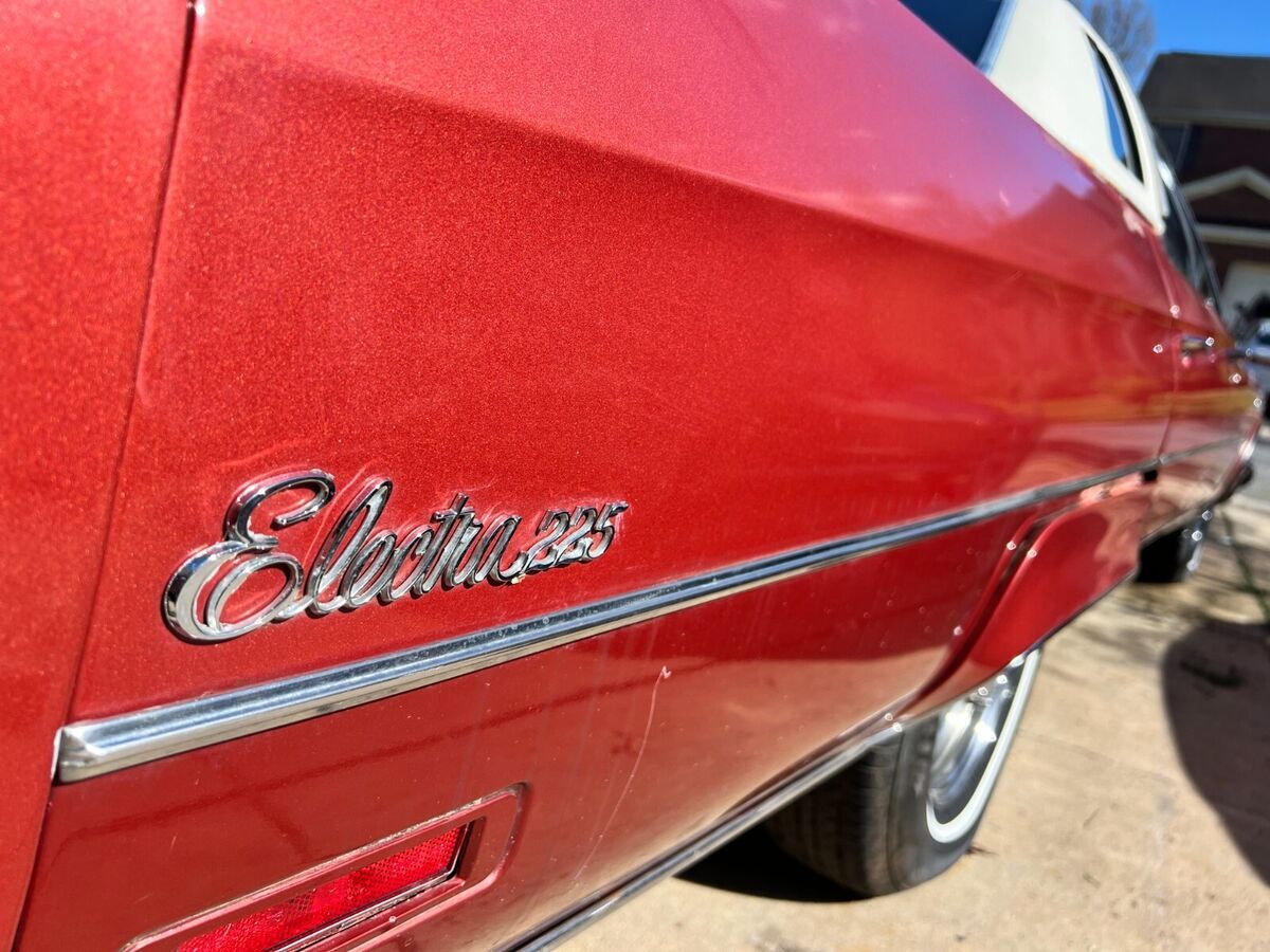 1976 Buick Electra - photo 2