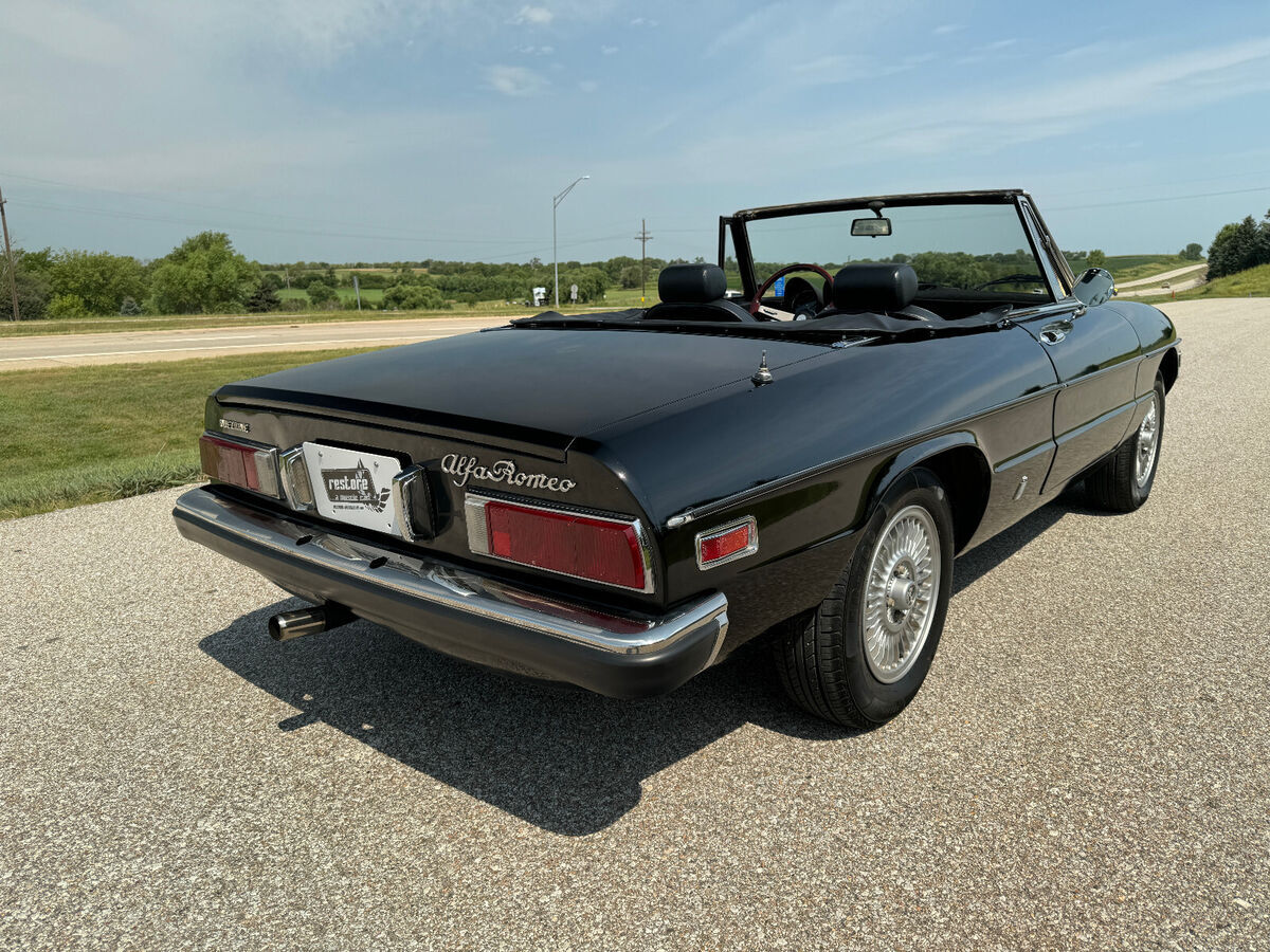 1976 Alfa Romeo Spider Iniezione, 2000cc, 5spd, Black, Runs & Drives Well - photo 11