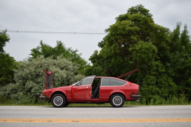 1976 Alfa Romeo GTV - photo 9