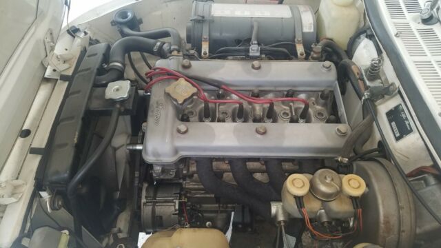 1976 Alfa Romeo Spider - photo 12