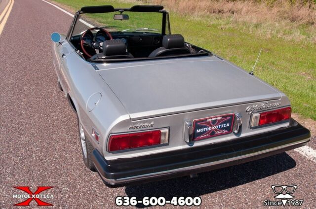1976 Alfa Romeo Spider Convertible - photo 4
