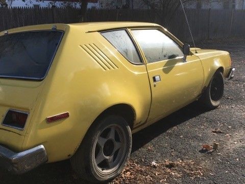 1976 AMC Gremlin yellow, classic, clean, auto, collector car 1976 AMC Gremlin