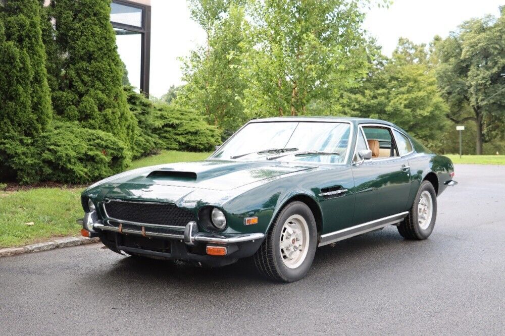 1976 Aston Martin Vantage Series III - photo 2