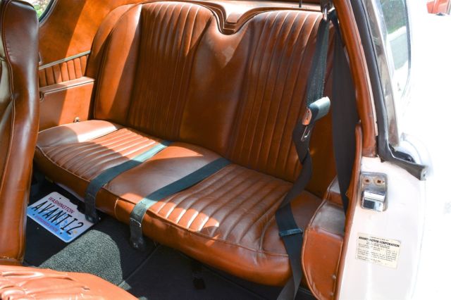 1976 Studebaker Avanti - photo 8