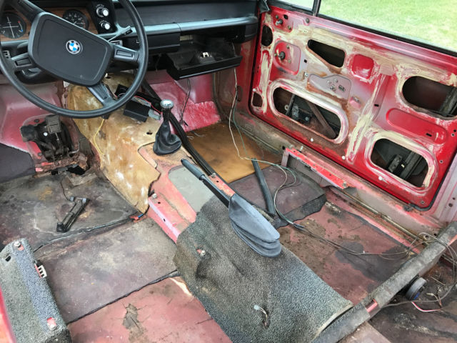 1976 BMW 2002 Salon 2 Door Sedan - photo 11