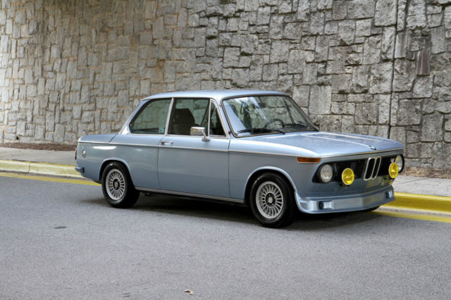 1976 BMW 2002 - Fjord Blue - 5 Speed Manual 1976 BMW 2002 5-speed