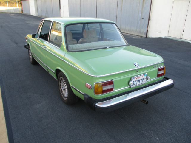 1976 BMW 2002 Nice 4 speed California Car, with optional 5 speed - photo 8