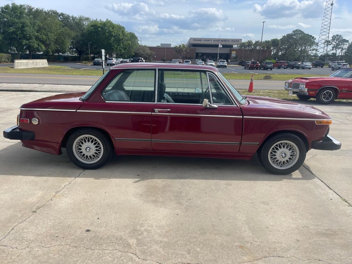 1976 BMW 2002 Restored 5 Speed with AC - photo 7