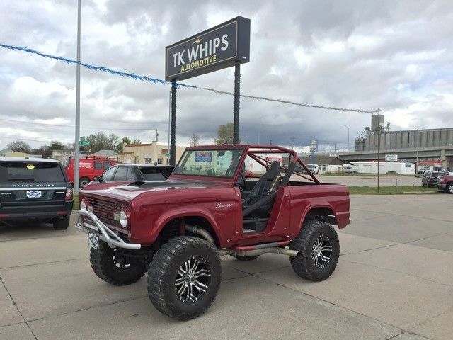 1976 Bronco 351 Windsor 35 tires Tubed body Roll Cage BAd Boy 1976 Ford Bronco