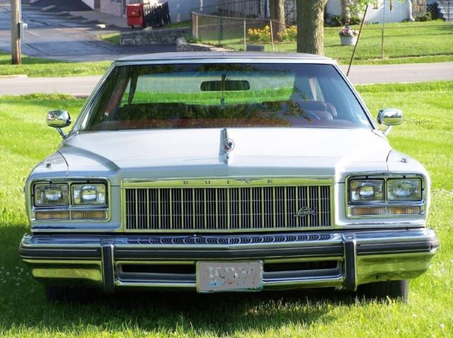 1976 Buick Electra 225 Luxury - photo 2
