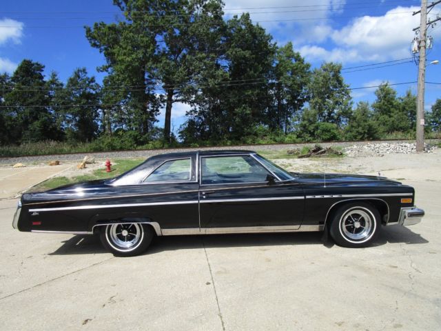 1976 Buick Electra NO RESERVE AUCTION - LAST HIGHEST BIDDER WINS CAR! - photo 5