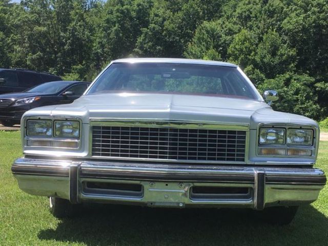 1976 Buick LeSabre Custom - photo 5
