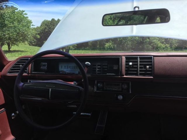1976 Buick LeSabre Custom - photo 9