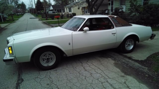 1976 Buick Regal - photo 2