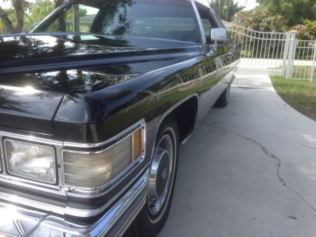 1976 Cadillac DeVille COUPE - photo 2