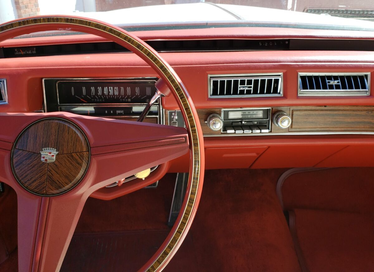 1976 Cadillac DeVille - photo 5