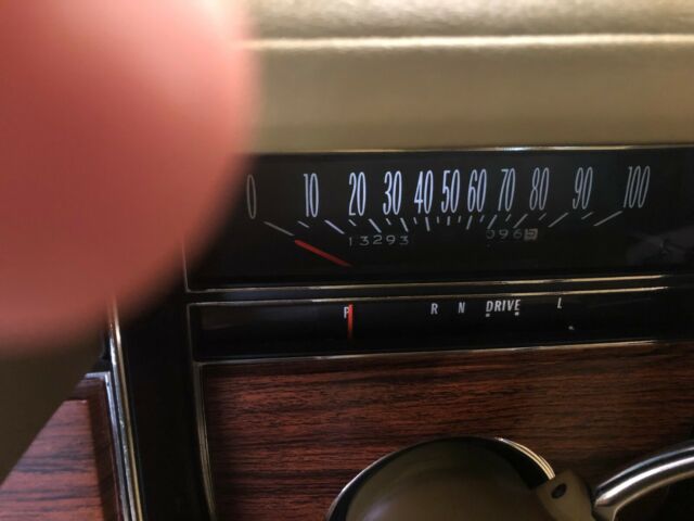 1976 Cadillac DeVille DeVille - photo 3