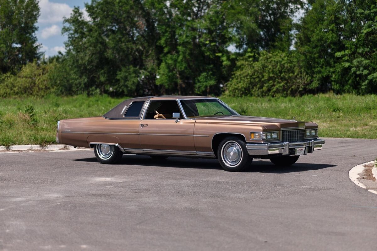 1976 Cadillac DeVille 2 Door with Only 50,720 Miles - photo 9