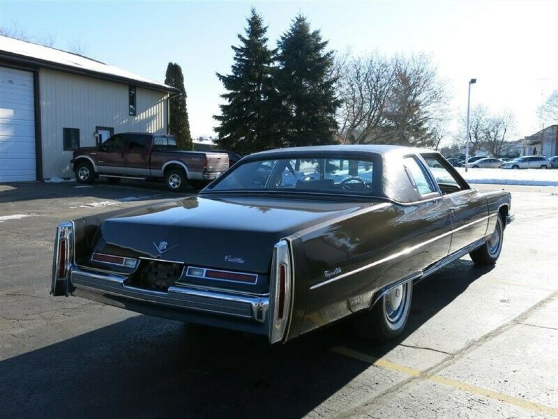 1976 Cadillac Coupe DeVille, 25k Miles - photo 9