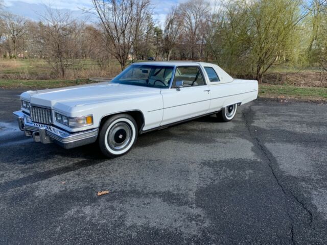 1976 CADILLAC COUPE DEVILLE STUNNING CONDITION TRIPLE WHITE 2 OWNER CAR 1976 Cadillac DeVille