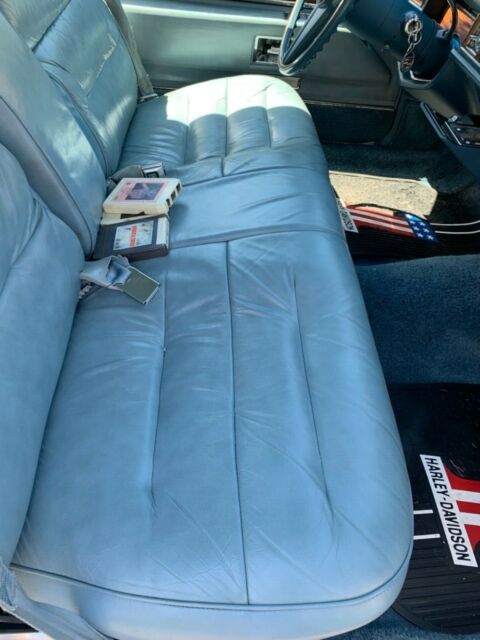 1976 Cadillac DeVille - photo 4