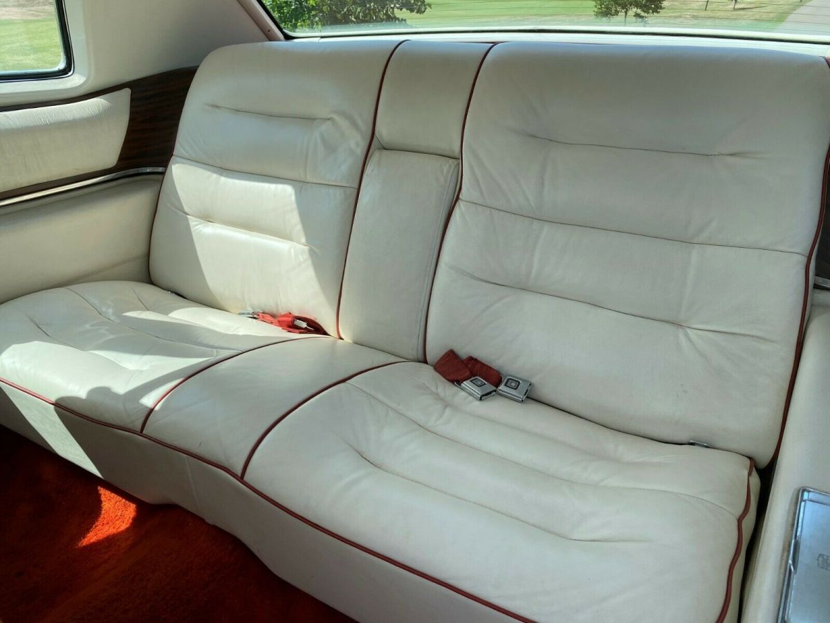 1976 Cadillac DeVille Coupe Deville - photo 11