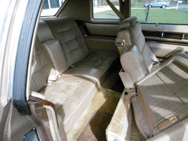 1976 Cadillac DeVille - photo 10