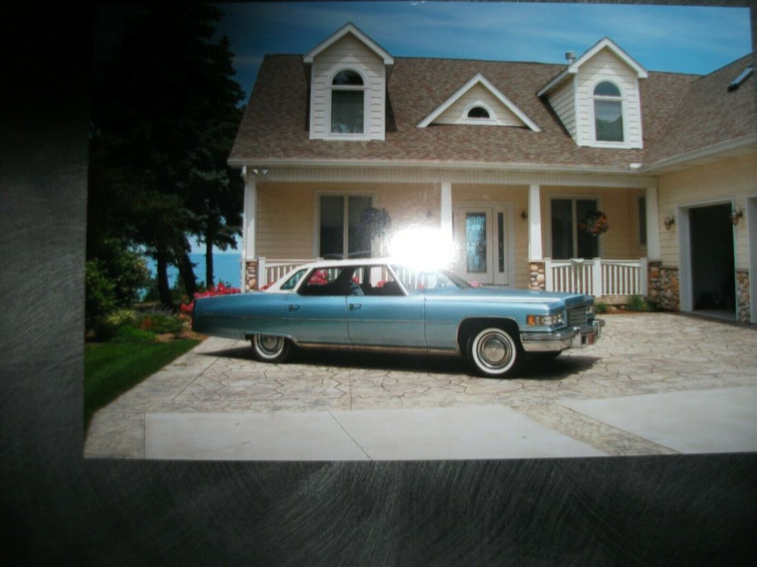 1976 Cadillac DeVille 4 Dr 77500 miles excellent condition 1976 Cadillac DeVille