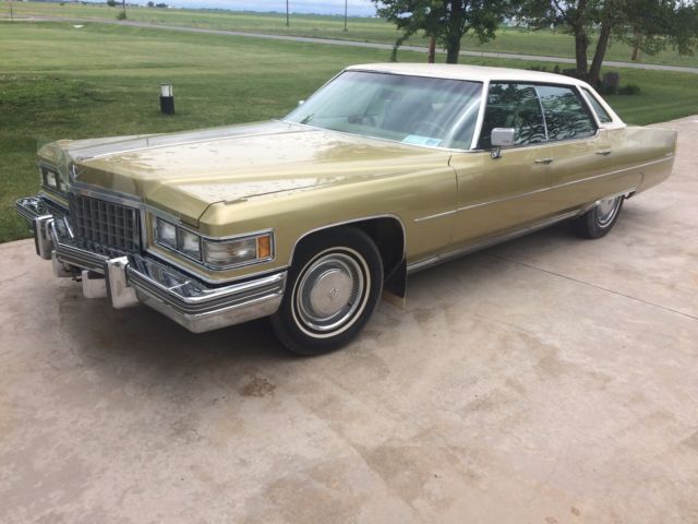 1976 Cadillac DeVille - photo 2