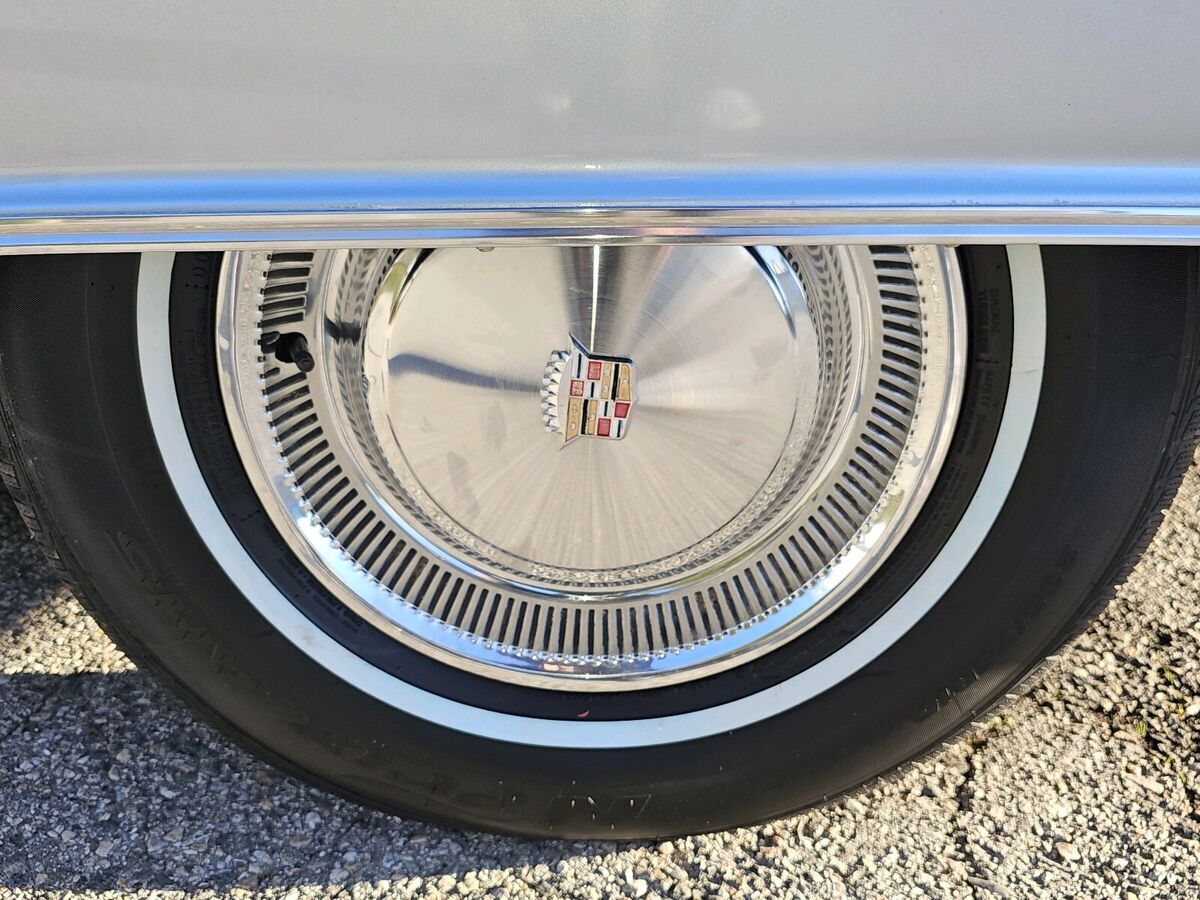 1976 Cadillac DeVille - photo 12