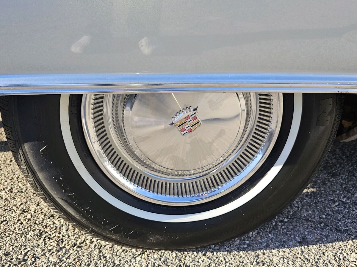 1976 Cadillac DeVille - photo 13