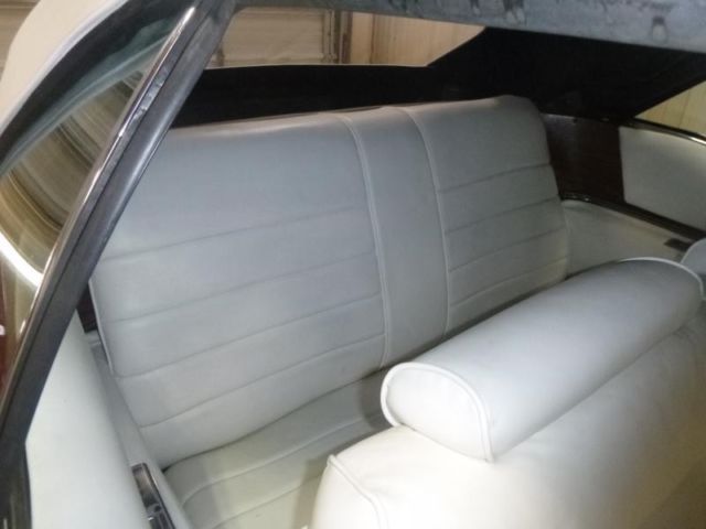 1976 Cadillac Eldorado CONVERTIBLE - photo 12