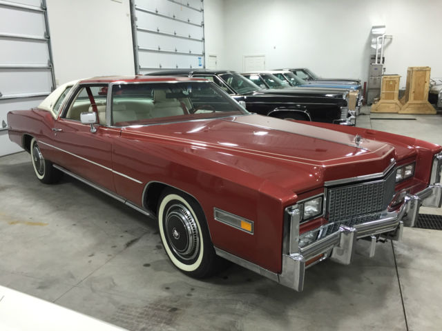 1976 Cadillac Eldorado Cabriolet Coupe 2-Door 8.2L 1976 Cadillac Eldorado