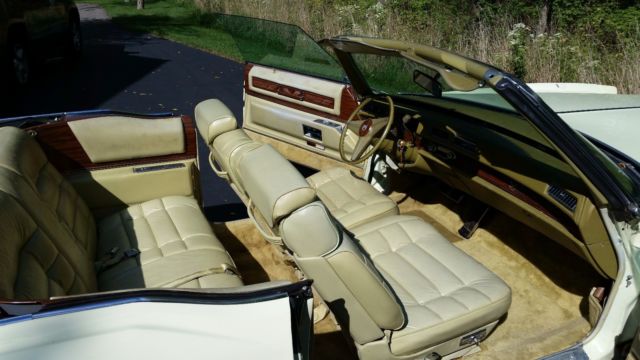 1976 Cadillac Eldorado Base Convertible 2-Door - photo 12