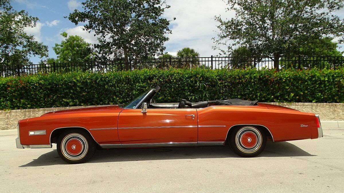 1976 Cadillac Eldorado CLASSIC BODY STYLE - photo 2