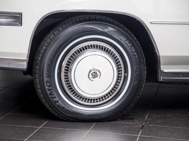 1976 Cadillac Eldorado Fleetwood Bicentennial 1 of 200 - photo 3