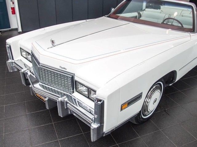 1976 Cadillac Eldorado Fleetwood Bicentennial 1 of 200 - photo 5