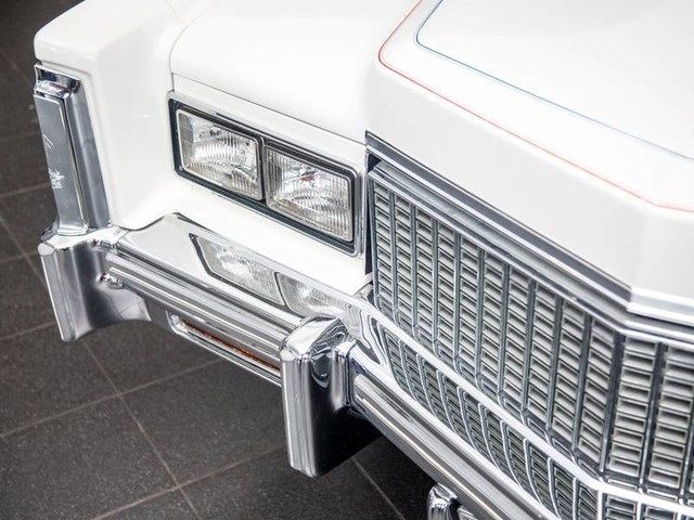 1976 Cadillac Eldorado Fleetwood Bicentennial 1 of 200 - photo 10