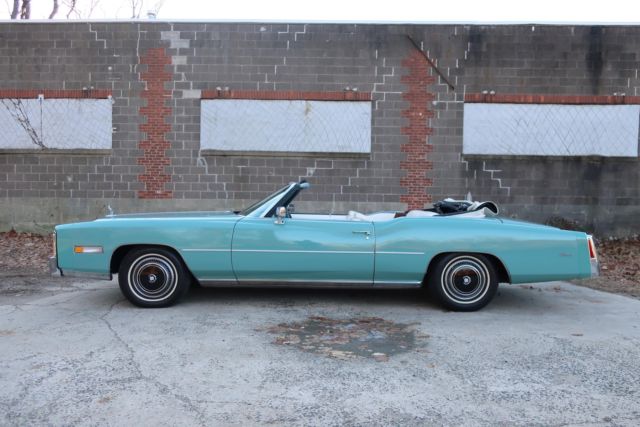 1976 CADILLAC ELDORADO WHITE/GREEN 25,660 Miles DUNBARTON GREEN CONVERTIBLE 500 1976 Cadillac Eldorado WHITE/GREEN