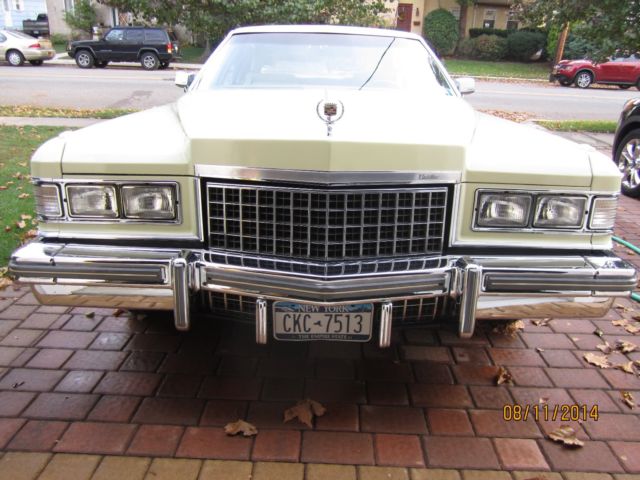 1976 Cadillac Fleetwood Brougham