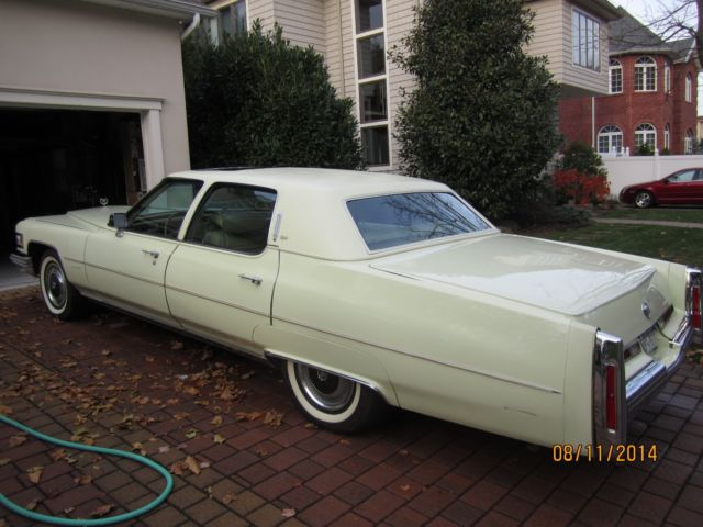 1976 Cadillac Fleetwood Brougham - photo 11