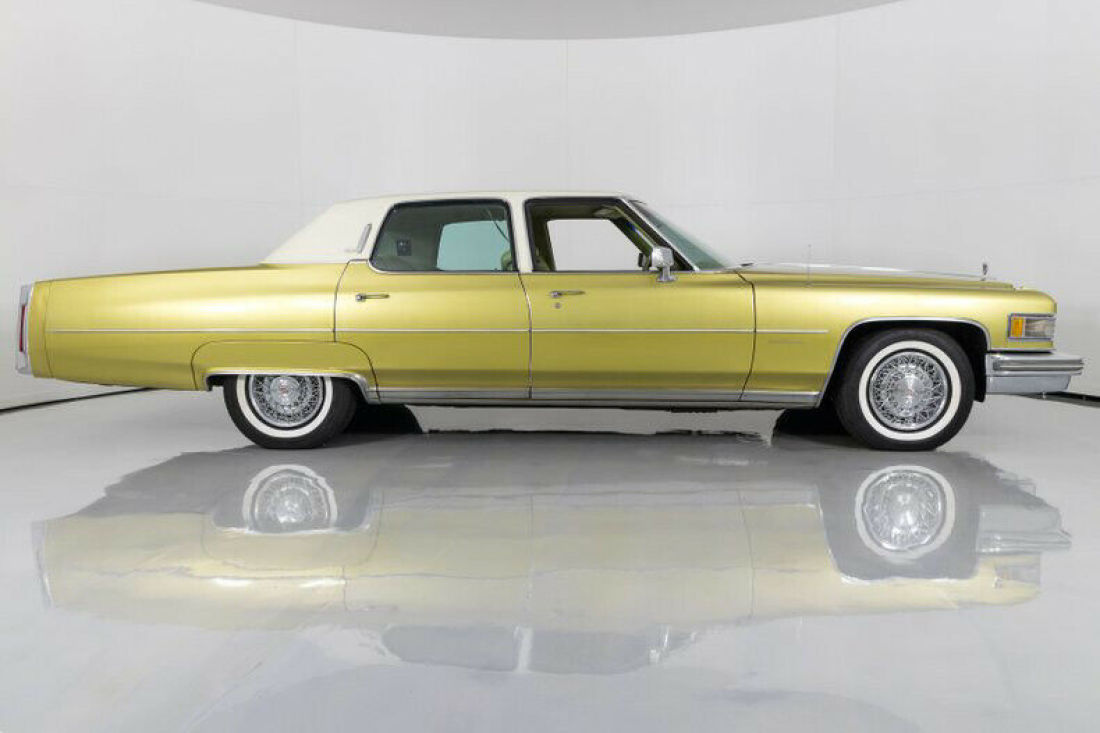 1976 Cadillac Fleetwood Fleetwood Brougham - photo 12
