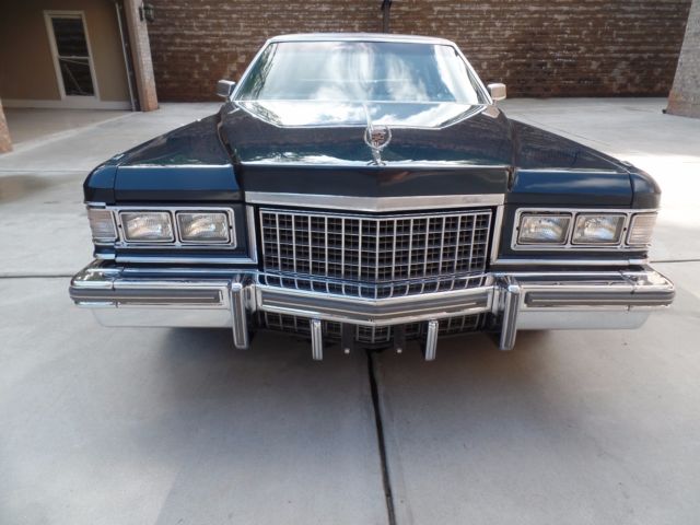 1976 Cadillac Fleetwood Brougham - photo 4