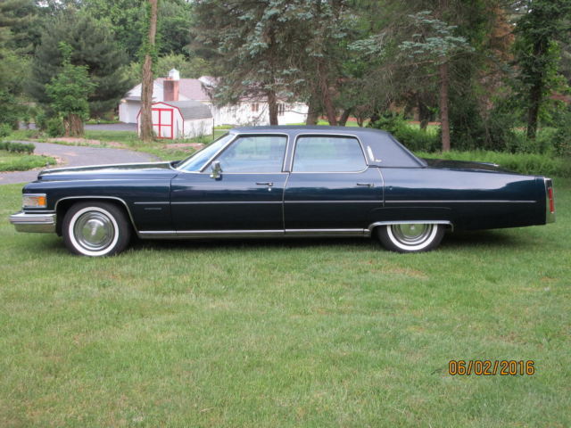 1976 Cadillac Fleetwood - photo 2