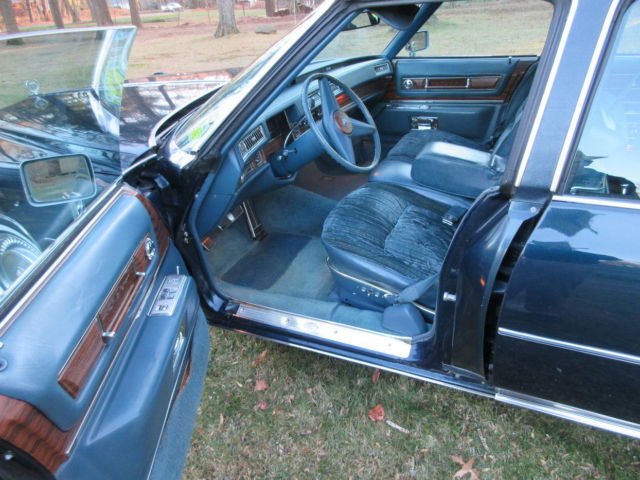1976 Cadillac Fleetwood - photo 8