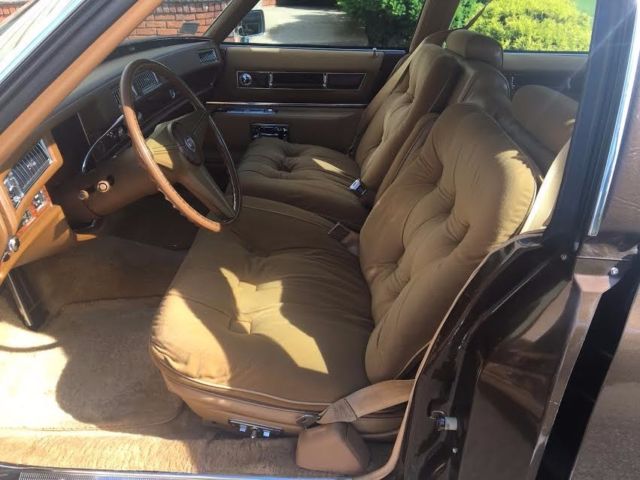 1976 Cadillac Fleetwood Brougham D'Elegance - photo 13